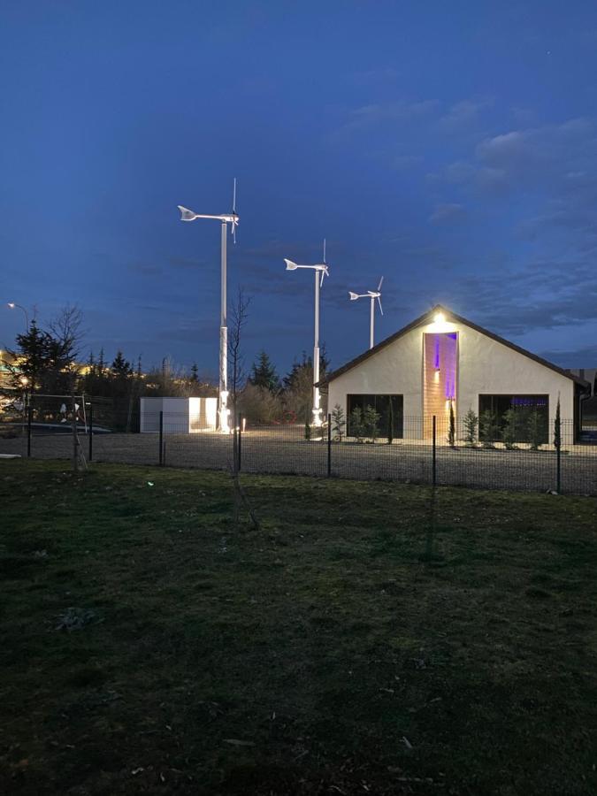 World Hotel Saint-Vulbas Εξωτερικό φωτογραφία